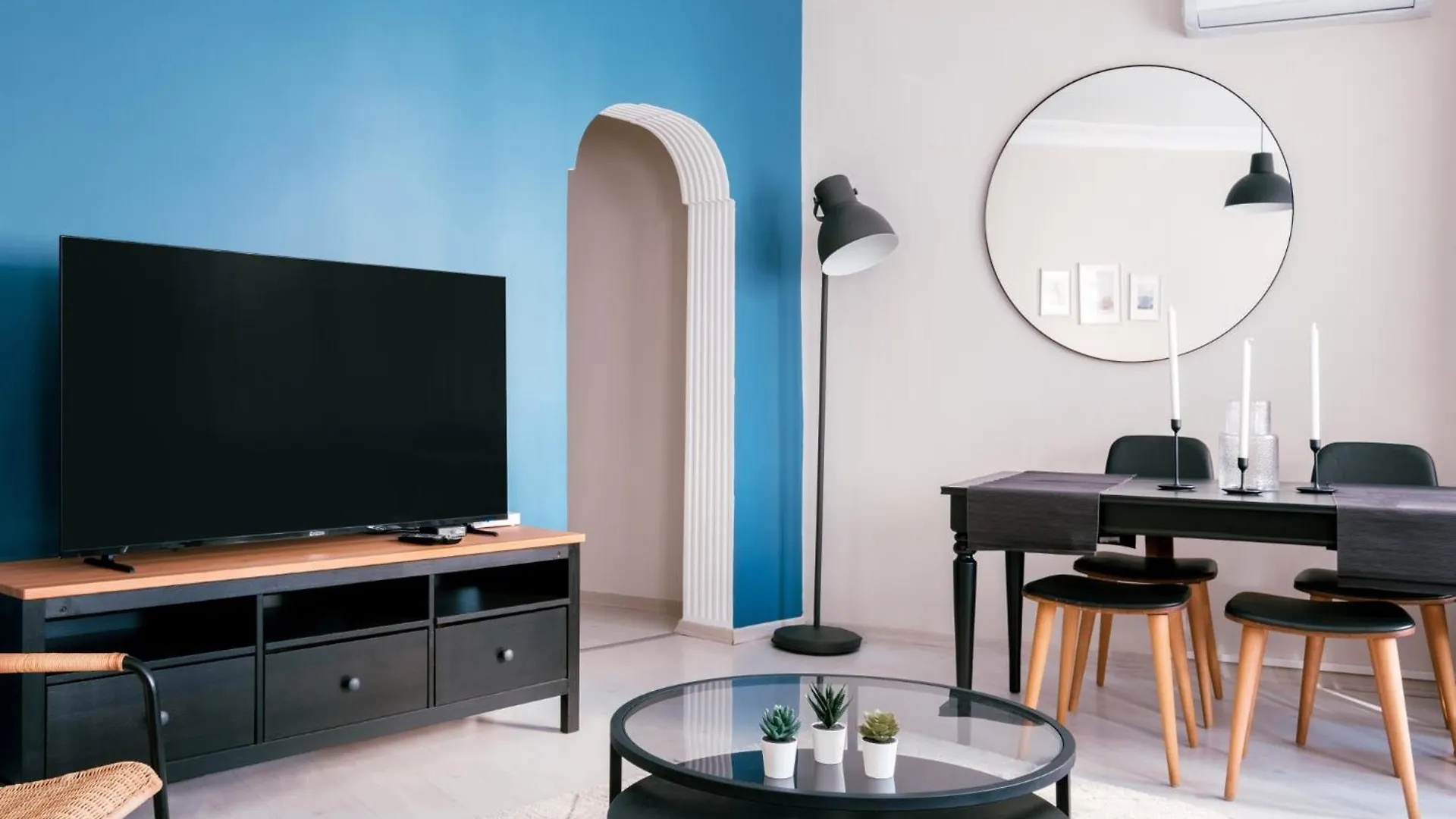 Modern Spacious Flat W Balcony 5 Min To Taksim Isztambul Apartman